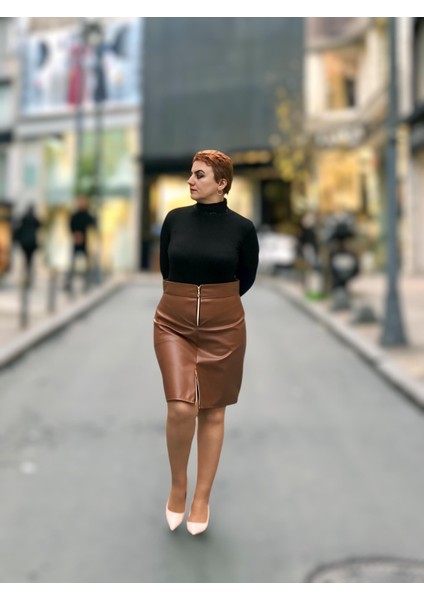 Fermuarlı Deri Mini Etek