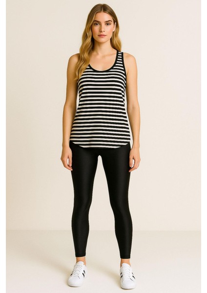 A Kesim Kalın Askılı Basic Pamuklu Atlet Tişört