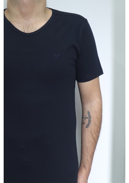 Fistan Store Erkek Düz Spor Kesim Dar Kalıp V - Yaka T-Shirt fiyatları