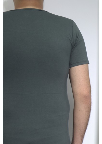 Fistan Store Erkek Düz Spor Kesim Dar Kalıp V - Yaka T-Shirt fırsatları