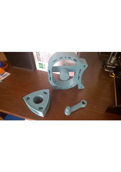 Wankel Rotary Engine (Plastik Aparattır!!!)