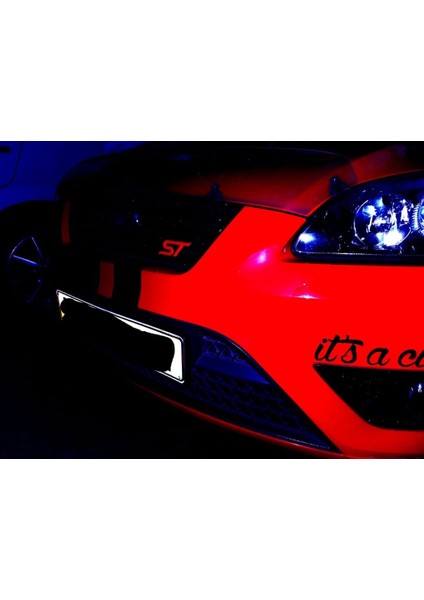 Ford Focus St Grill Rozeti ve Arka Plaka (Plastik Aparattır!!!)