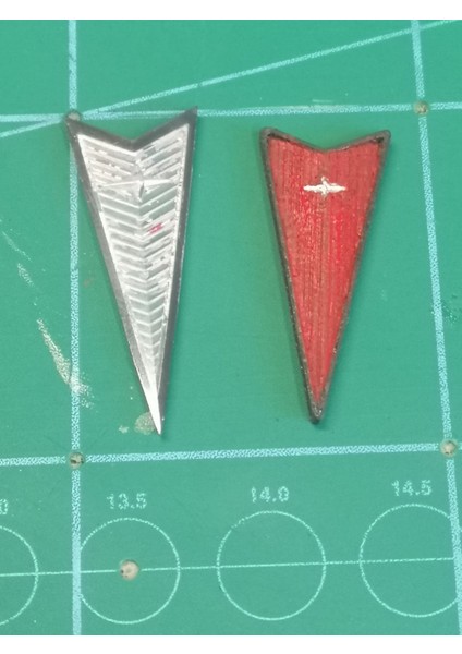 Fiero Notchback Yelken Paneli Amblemleri (Plastik Aparattır!!!) fırsatları