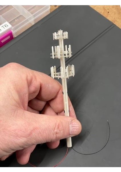 N Ölçek Hücre Kulesi 9.5 Inç Boyunda (Plastik Aparattır!!!)