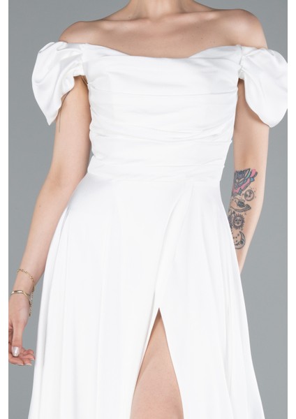 Kayık Yaka Yırtmaçlı Uzun Saten Abiye Elbise ABU4508 modelleri