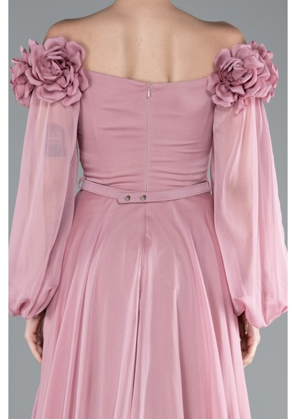 Çiçekli Kayık Yaka Yırtmaçlı Uzun Şifon Abiye ABU4130 fırsatları