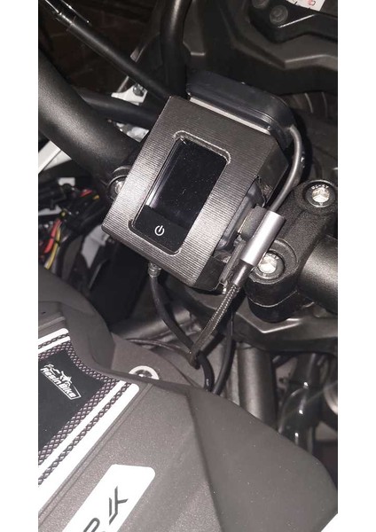Motosiklet, Trk 502X, Lastik Basıncı, Ekran, Tutucu, Kısa (Plastik Aparattır!!!)