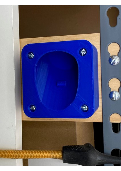 Tesla Şarj Cihazı Tutucu Tutucu (Plastik Aparattır!!!)