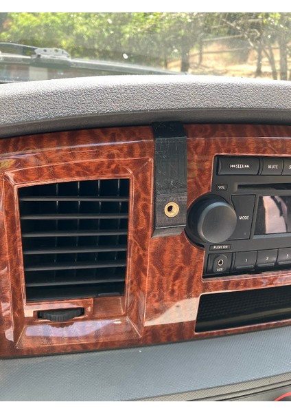 2006- 2009 Dodge Ram Telefon Montajı (Plastik Aparattır!!!) fiyatları