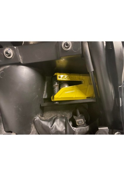 Yamaha Fz6 Gövde Cebi (Plastik Aparattır!!!)