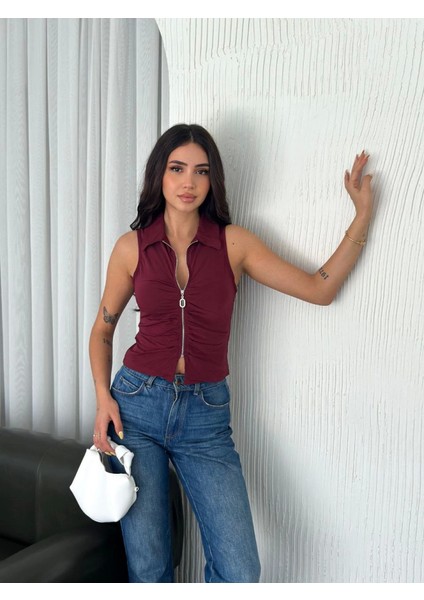 Yakalı Tam Fermuarlı Kolsuz Bluz - Bordo