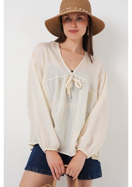 Önü Bağcıklı Uzun Kol Bluz 946 - Krem