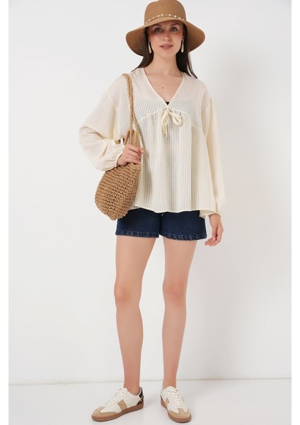 Önü Bağcıklı Uzun Kol Bluz 946 - Krem fiyatları