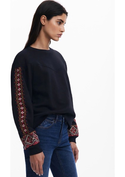 Bisiklet Yaka Baskılı Siyah Kadın Sweatshırt 25SWSK25