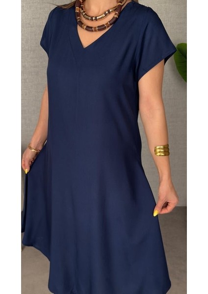 Kadın Kısa Kollu V Yaka Salaş Maxi Boy Elbise fırsatları