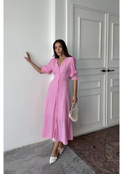 Pembe Arka ve Bel Ucu Gipeli Elbise