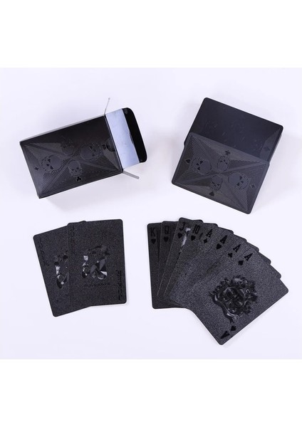 Siyah Kafatası Stili 24K Altın Oyun Kartları Plastik Poker Oyunu Güverte Folyo Pokers Paketi Sihirli Kartlar Su Geçirmez Kart Hediye Koleksiyonu Kumar Masa Oyunu (Yurt Dışından)