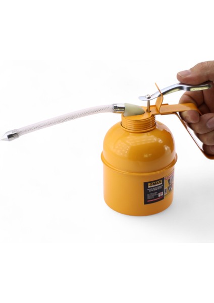 500 ml Araba Makine Atölye Yağdanlığı Spiralli Metal Gövdeli Yağdanlık Uçlu Yağ Pompası modelleri