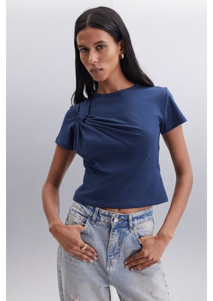 YASMIN Kadın Slim Lacivert Bluz