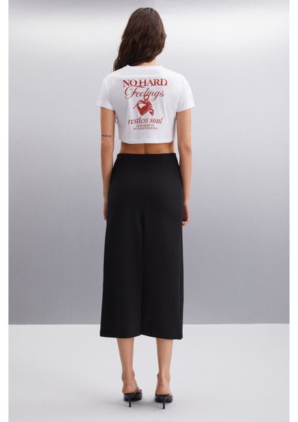 MORAN Kadın %100 Pamuk Beyaz - Kırmızı Baskılı T-Shirt