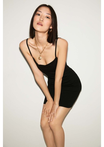 Rose Kadın Askılı Slim Fit Mini Siyah Elbise fırsatları