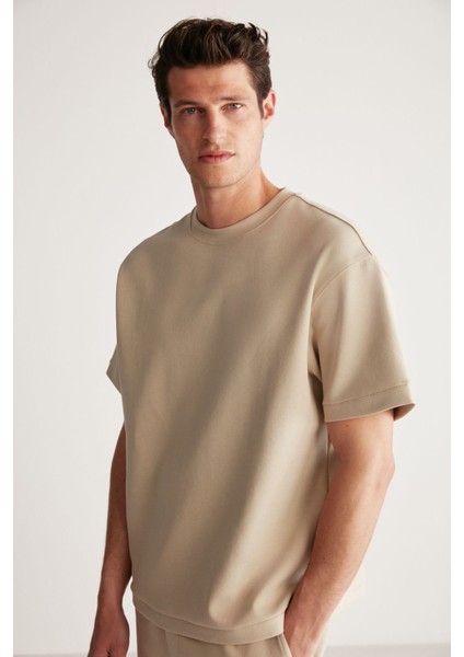 Bruce Erkek 2 Li Set Özel Dokulu Kumaşlı Oversize Fit Bej Alt-Üst Takım modelleri