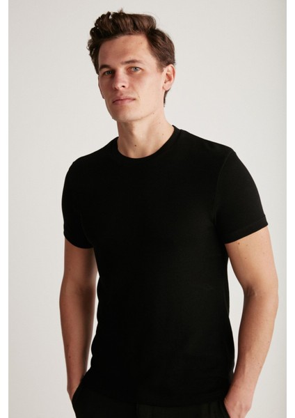 Jeremy Erkek Slim Fit Triko Görünümlü Kumaşlı Triko Yakalı Kalın Dokulu Siyah T-Shirt