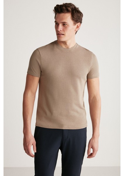 Jeremy Erkek Slim Fit Triko Görünümlü Kumaşlı Triko Yakalı Kalın Dokulu Vizon T-Shirt fiyatları