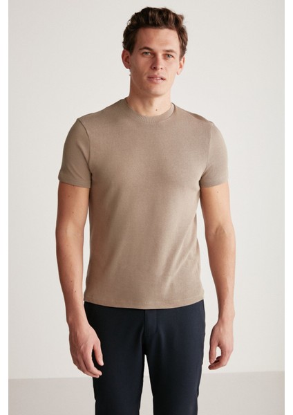 Jeremy Erkek Slim Fit Triko Görünümlü Kumaşlı Triko Yakalı Kalın Dokulu Vizon T-Shirt indirimleri