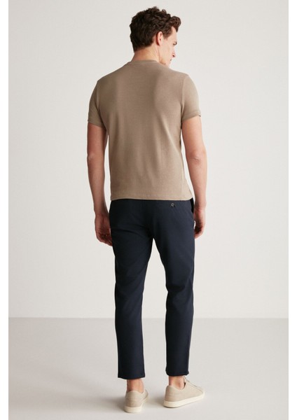 Jeremy Erkek Slim Fit Triko Görünümlü Kumaşlı Triko Yakalı Kalın Dokulu Vizon T-Shirt