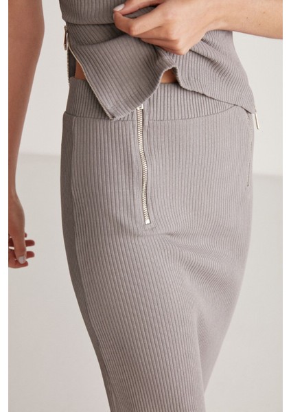 Lauren Kadın Slim Fit Fermuar Detaylı Midi Gri Etek fırsatları