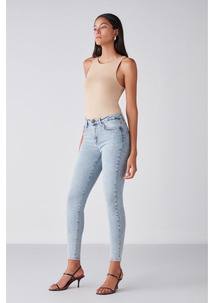 Lıssy Relaxed Skinny Açık Mavi Jeans