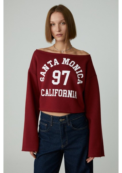 Asly Kadın Asimetrik Yakalı Şardonsuz Tek Omzu Açık Baskılı Bordo Sweatshirt
