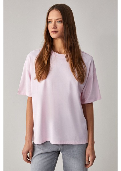Lagertha Kadın Pamuklu Kalın Dokulu Oversize Fit Yuvarlak Yakalı Açık Pembe T-Shirt
