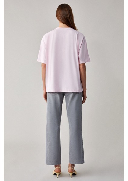Lagertha Kadın Pamuklu Kalın Dokulu Oversize Fit Yuvarlak Yakalı Açık Pembe T-Shirt