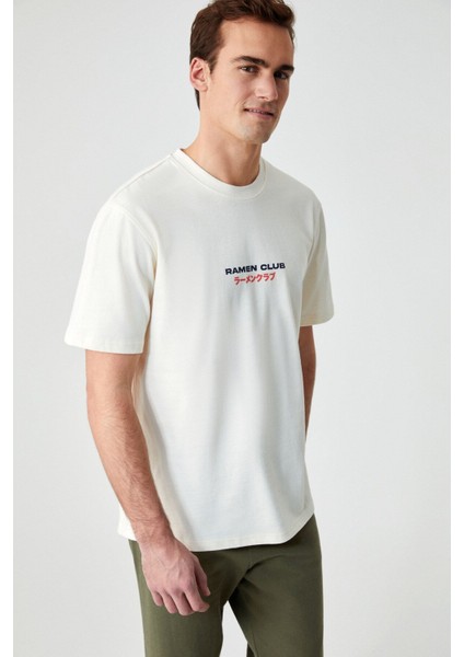 Ramen Erkek %100 Organik Pamuk Baskı Detaylı Comfort Bisiklet Yaka Vanilya T-Shirt fırsatları