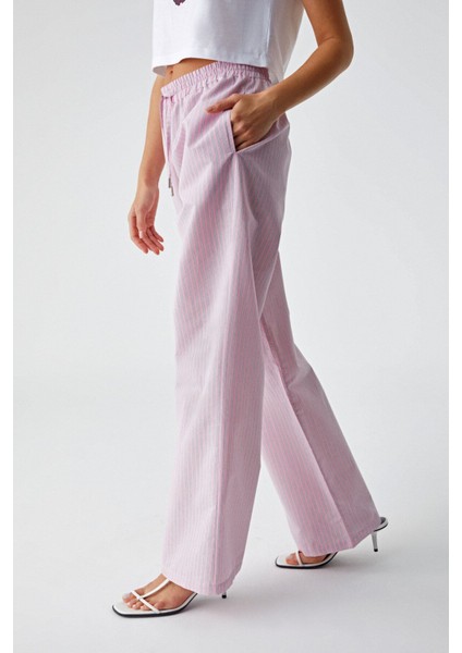 Nılah Kadın Oversize Yüksek Bel Geniş Paça Beyaz / Pembe Pantolon modelleri