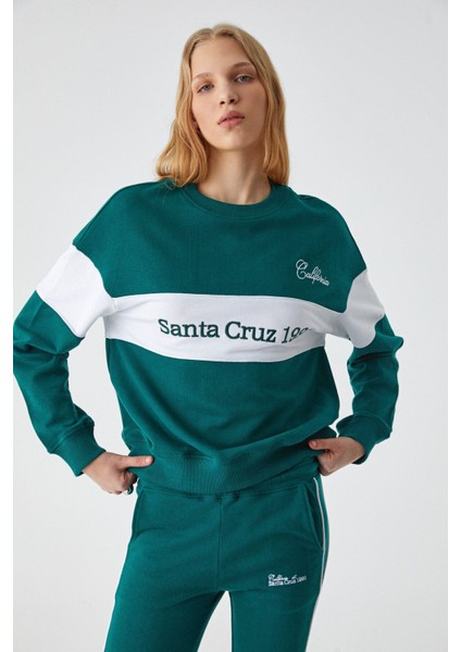 Nınoska Kadın Oversize Fit Nakış Detaylı Uzun Kollu Bisiklet Yaka Beyaz / Yeşil Sweatshirt