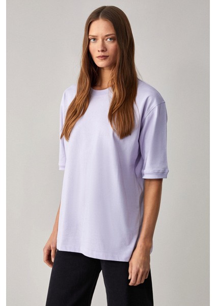 Betsy Kadın %100 Pamuk Bisiklet Yaka Kısa Kollu Fit Relaxed Lila T-Shirt