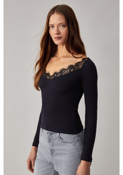 Parcerıo Kadın Slim Uzun Kollu Havuz Yaka Ince Siyah T-Shirt