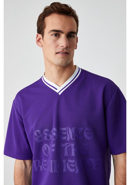 Pampa Erkek Baskı Detaylı Relaxed V Yaka Kısa Kol Mor T-Shirt