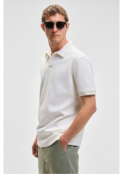 LAPORTE Erkek Dokulu Kumaşlı Slim Fit Beyaz Polo Yaka T-shirt fırsatları