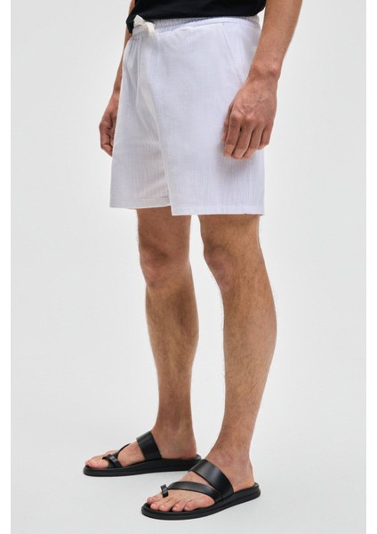 Leyton Erkek Relaxed Fit Çift Cepli Beli Lastikli Keten Karışımlı Dokuma Beyaz Şort & Bermuda