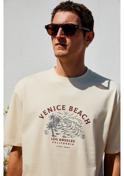 Provence Erkek Bisiklet Yaka %100 Organik Pamuklu Regular Fit Açık Bej T-Shirt