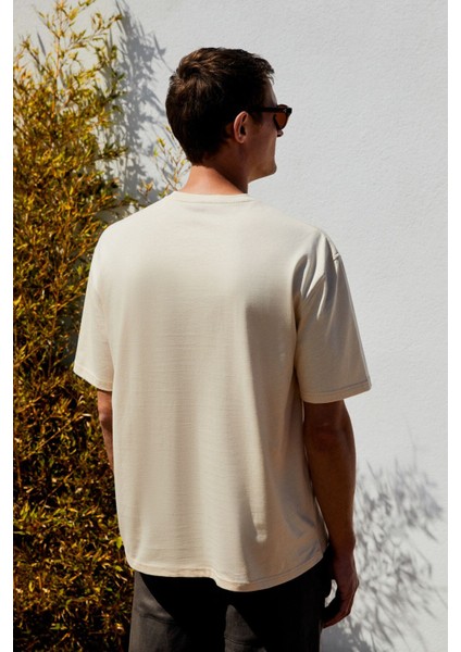 Provence Erkek Bisiklet Yaka %100 Organik Pamuklu Regular Fit Açık Bej T-Shirt