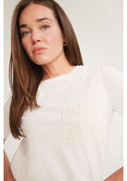 Regular Fit Bisiklet Yaka Basic Düz Penye Kısa Kollu Tişört