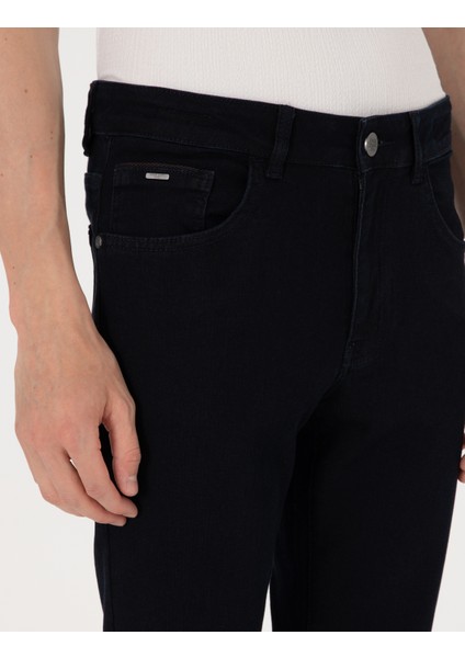 Erkek Koyu Lacivert Slim Fit Jean Pantolon 50308953-VR100