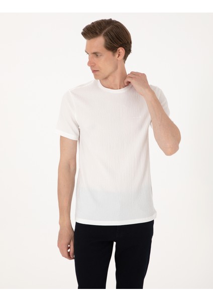 Erkek Ekru Slim Fit Tişört 50306802-VR019