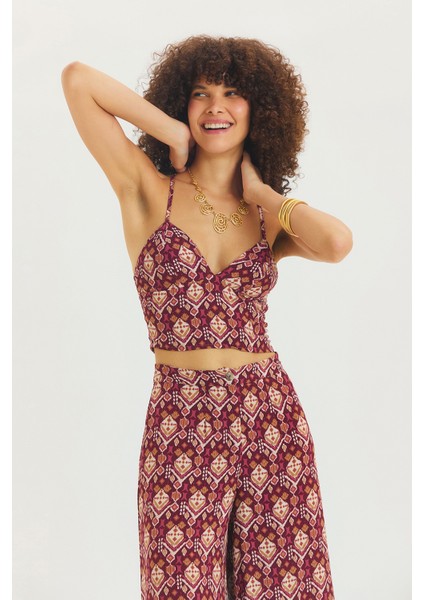 Desenli V Yaka Askılı Crop Top Mor