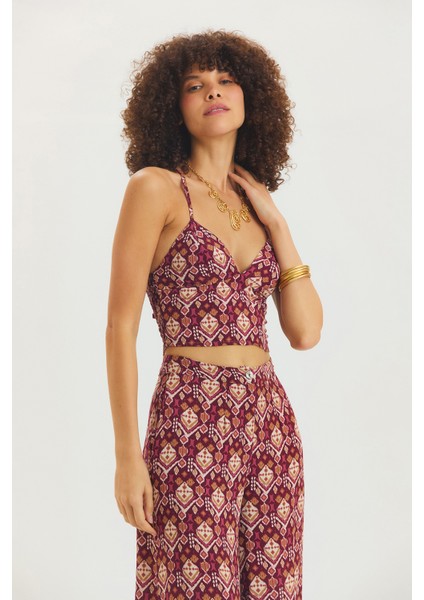 Desenli V Yaka Askılı Crop Top Mor fırsatları
